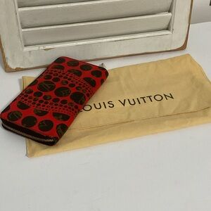 Louis Vuitton Zippy Wallet Monogram Yayoi Kusama